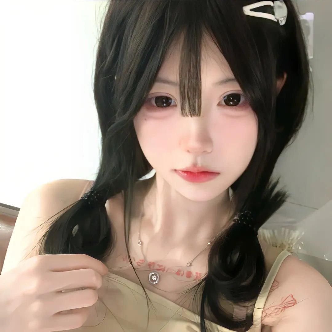 莺燕嬉春